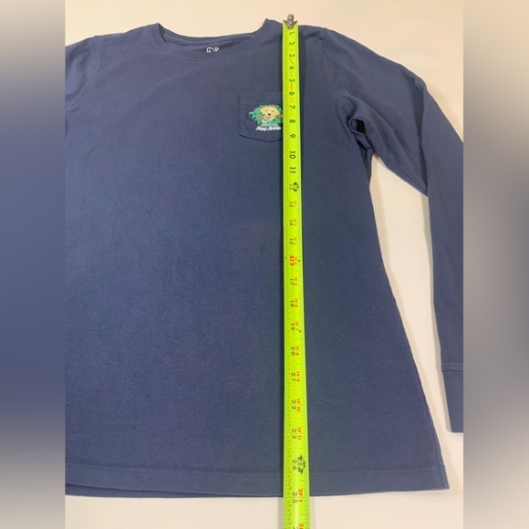 Vineyard Vines Happy Holidays yellow lab Christmas longsleeve tshirt, small (J) - Picture 4 of 8